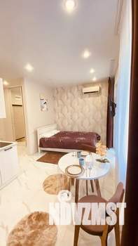 Студия квартира, посуточно, 30м2, 1/5 этаж