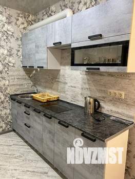 1-к квартира, посуточно, 38м2, 2/3 этаж