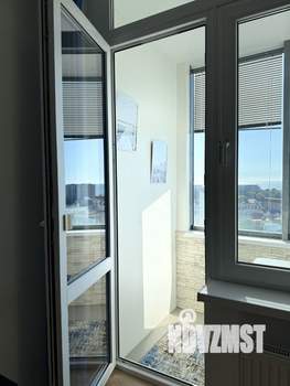 Студия квартира, посуточно, 33м2, 6/22 этаж