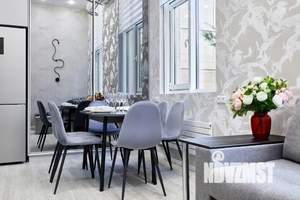 2-к квартира, посуточно, 60м2, 1/17 этаж