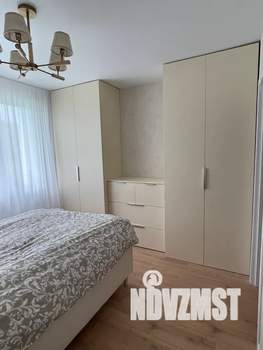 2-к квартира, посуточно, 42м2, 8/10 этаж