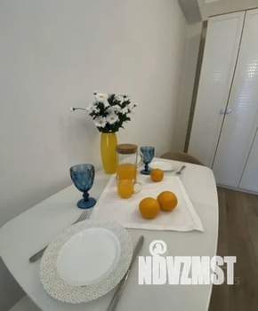 Студия квартира, посуточно, 30м2, 6/12 этаж