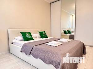 1-к квартира, посуточно, 63м2, 3/17 этаж