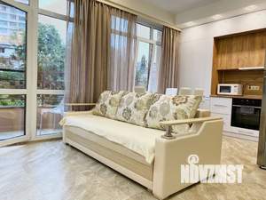 Студия квартира, посуточно, 36м2, 6/12 этаж