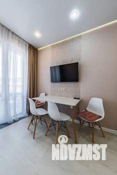 1-к квартира, посуточно, 42м2, 9/12 этаж
