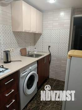 1-к квартира, посуточно, 35м2, 1/2 этаж