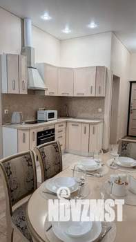 Студия квартира, посуточно, 35м2, 2/4 этаж