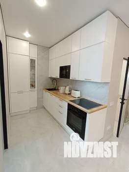 1-к квартира, посуточно, 40м2, 5/18 этаж