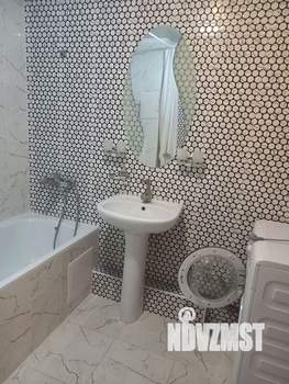 Студия квартира, посуточно, 33м2, 2/11 этаж