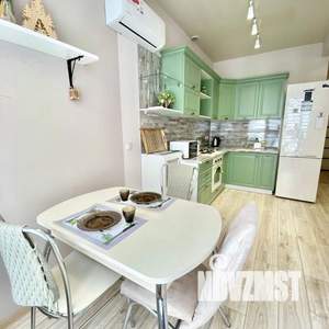 1-к квартира, посуточно, 40м2, 1/1 этаж