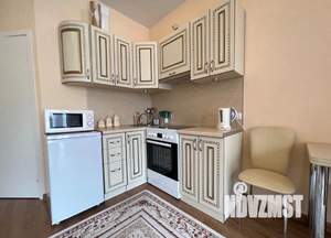 Студия квартира, посуточно, 35м2, 3/3 этаж