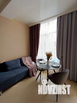 Студия квартира, посуточно, 33м2, 6/10 этаж