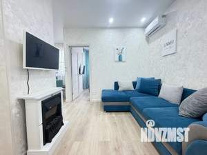 1-к квартира, посуточно, 36м2, 8/12 этаж