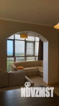 1-к квартира, посуточно, 60м2, 10/18 этаж