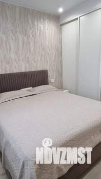 1-к квартира, посуточно, 46м2, 8/18 этаж