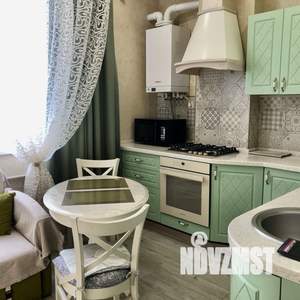 1-к квартира, посуточно, 36м2, 1/1 этаж