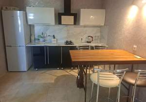 Студия квартира, на длительный срок, 40м2, 1/2 этаж