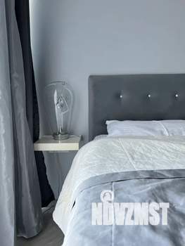 2-к квартира, посуточно, 42м2, 10/20 этаж