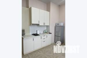 2-к квартира, посуточно, 42м2, 7/7 этаж