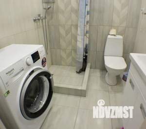 Студия квартира, посуточно, 25м2, 1/5 этаж