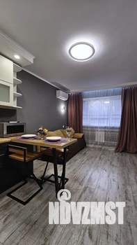 1-к квартира, посуточно, 39м2, 11/16 этаж