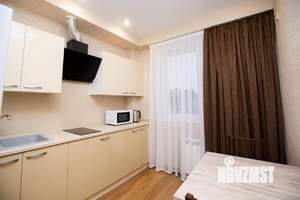 2-к квартира, посуточно, 40м2, 1/1 этаж