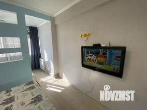 1-к квартира, посуточно, 37м2, 4/5 этаж