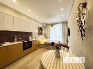 Студия квартира, посуточно, 34м2, 3/20 этаж