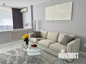 2-к квартира, посуточно, 60м2, 1/1 этаж