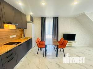 3-к квартира, посуточно, 66м2, 1/4 этаж