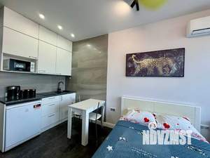 Студия квартира, посуточно, 30м2, 2/18 этаж