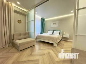 1-к квартира, посуточно, 40м2, 1/9 этаж