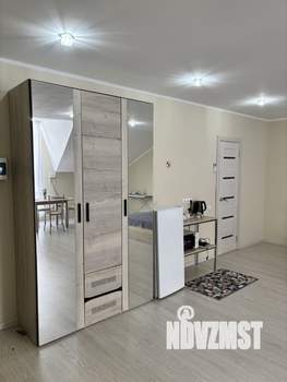 Студия квартира, посуточно, 30м2, 4/4 этаж