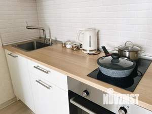 Студия квартира, посуточно, 27м2, 2/6 этаж