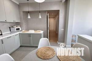 2-к квартира, посуточно, 65м2, 18/22 этаж