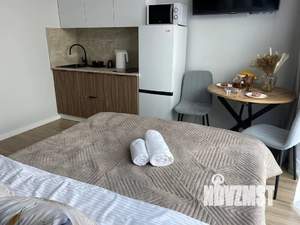 Студия квартира, посуточно, 35м2, 3/3 этаж