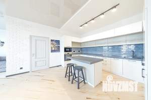 2-к квартира, посуточно, 90м2, 1/1 этаж