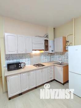 1-к квартира, посуточно, 42м2, 3/9 этаж