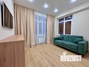 2-к квартира, посуточно, 40м2, 1/12 этаж