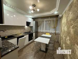 4-к квартира, на длительный срок, 91м2, 2/5 этаж