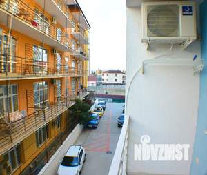 Студия квартира, посуточно, 27м2, 3/8 этаж