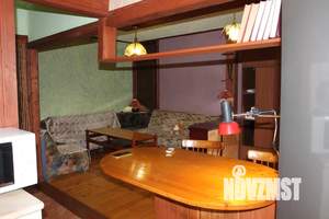 Студия квартира, посуточно, 30м2, 3/5 этаж