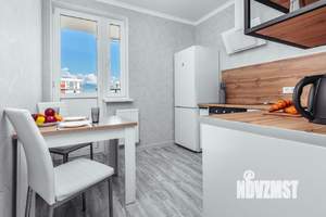 1-к квартира, посуточно, 40м2, 10/12 этаж