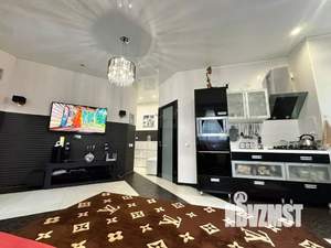 2-к квартира, посуточно, 60м2, 1/1 этаж