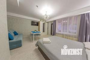 Студия квартира, посуточно, 31м2, 1/4 этаж