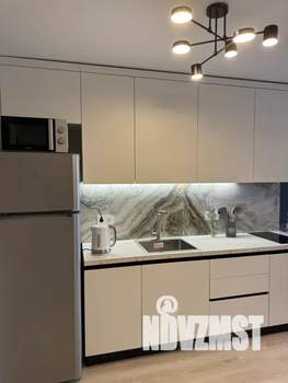 Студия квартира, посуточно, 23м2, 1/12 этаж