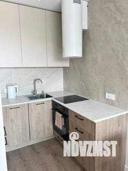 2-к квартира, посуточно, 40м2, 11/19 этаж