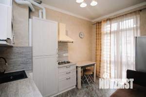 1-к квартира, посуточно, 39м2, 1/1 этаж