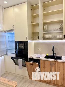 1-к квартира, посуточно, 43м2, 1/2 этаж