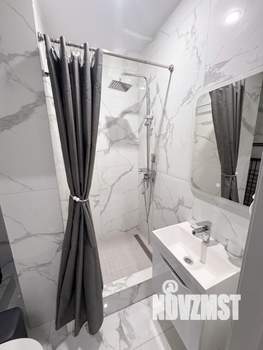 Студия квартира, посуточно, 35м2, 2/4 этаж